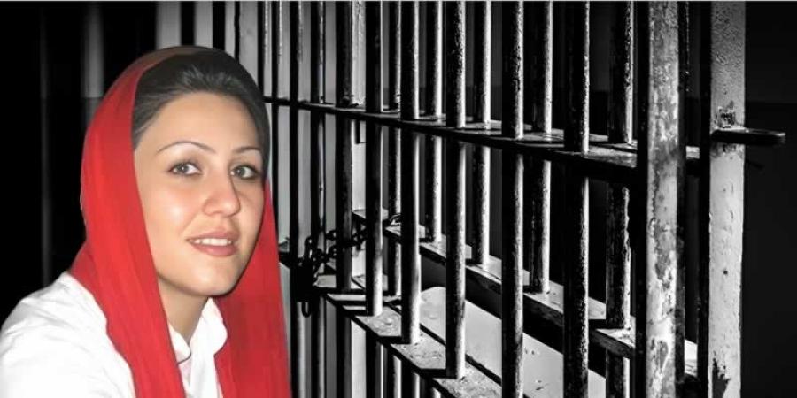 مریم اکبری